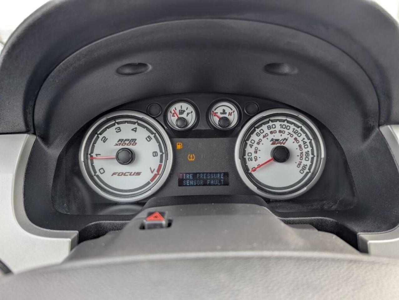 2010 Ford Focus SEL Photo