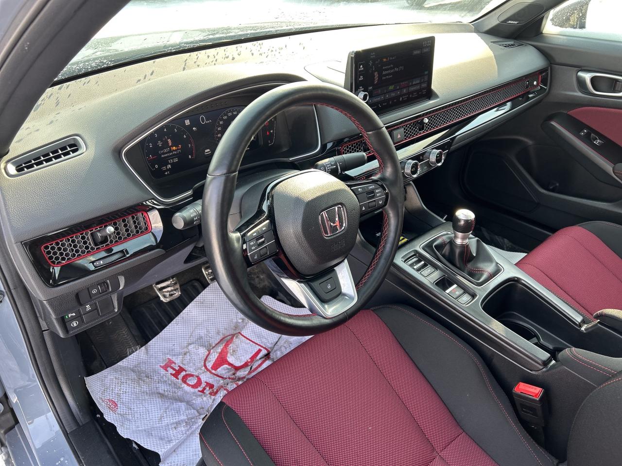 2024 Honda Civic Si Sedan Roof Wireless CarPlay Premium Audio Rev matching Photo