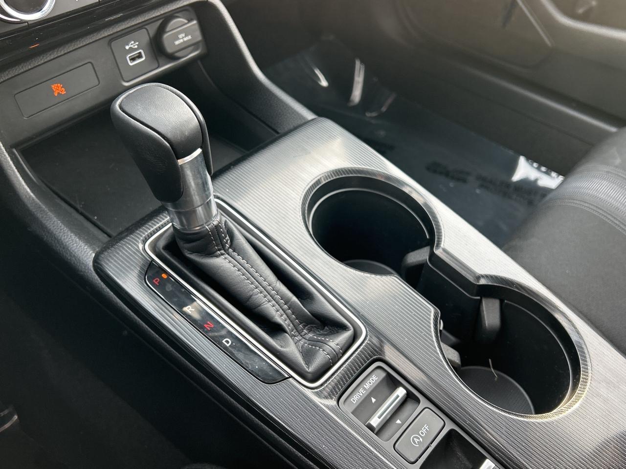 2024 Honda Civic Sedan Sport CarPlay Rear Cam Sunroof Heated Seats Photo