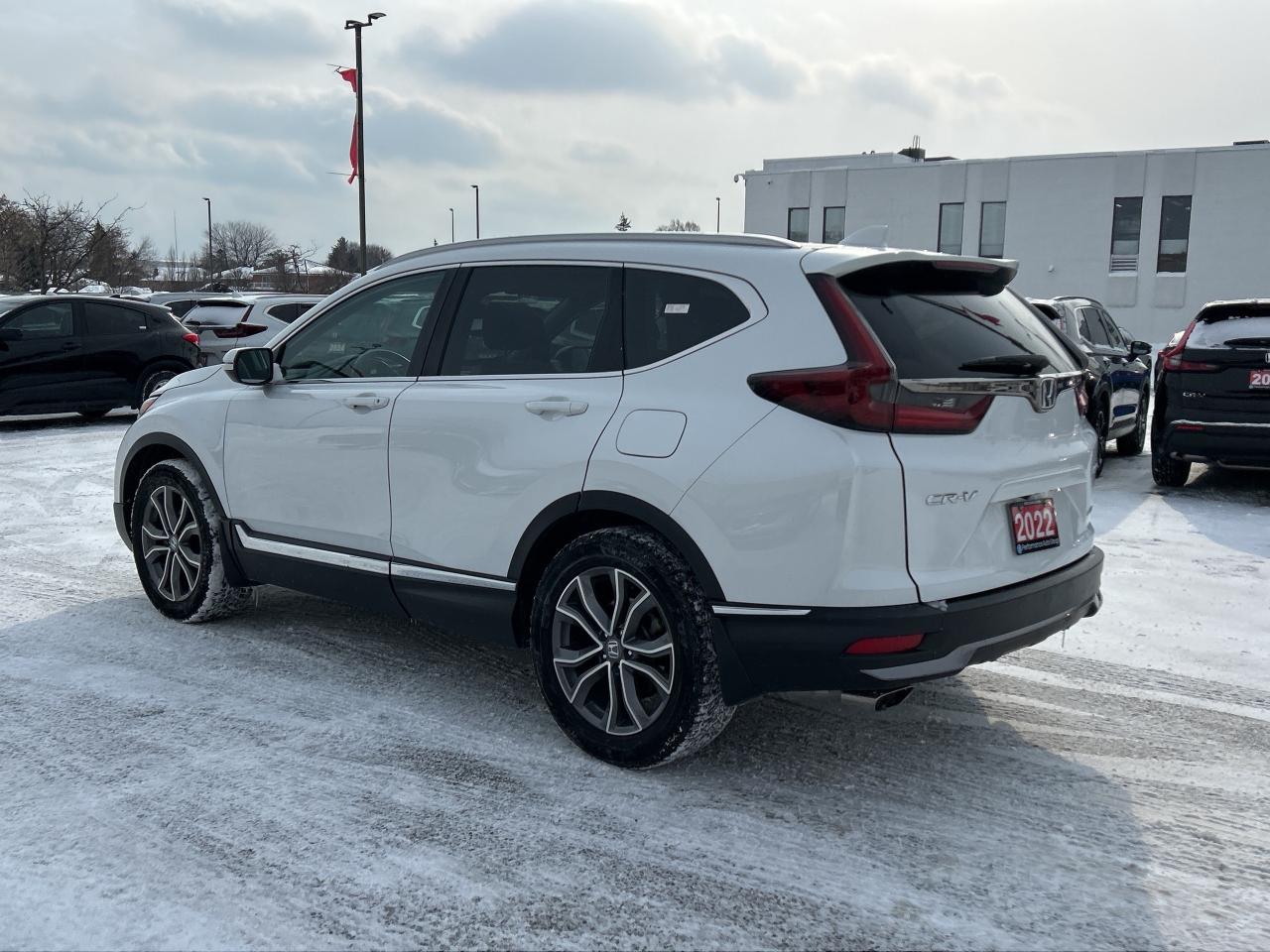 2022 Honda CR-V Touring Leather  Navigation  Sunroof  CarPlay Photo