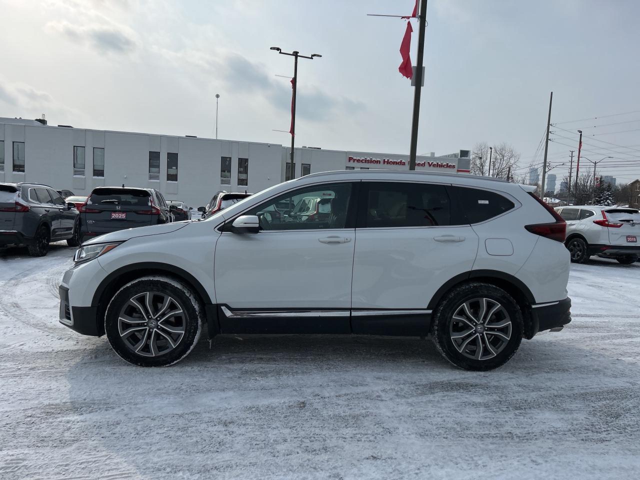 2022 Honda CR-V Touring Leather  Navigation  Sunroof  CarPlay Photo