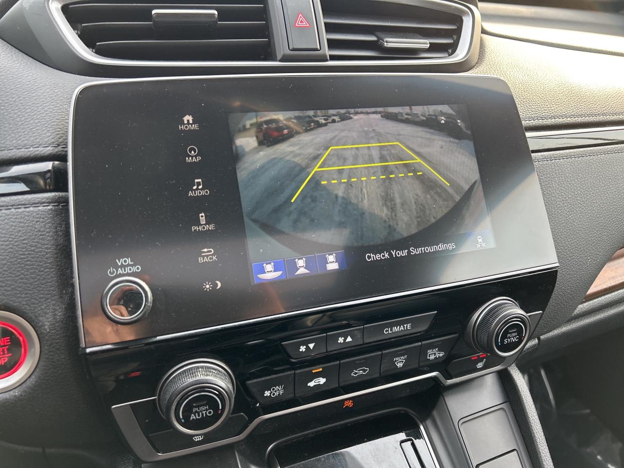2022 Honda CR-V Touring Leather  Navigation  Sunroof  CarPlay Photo