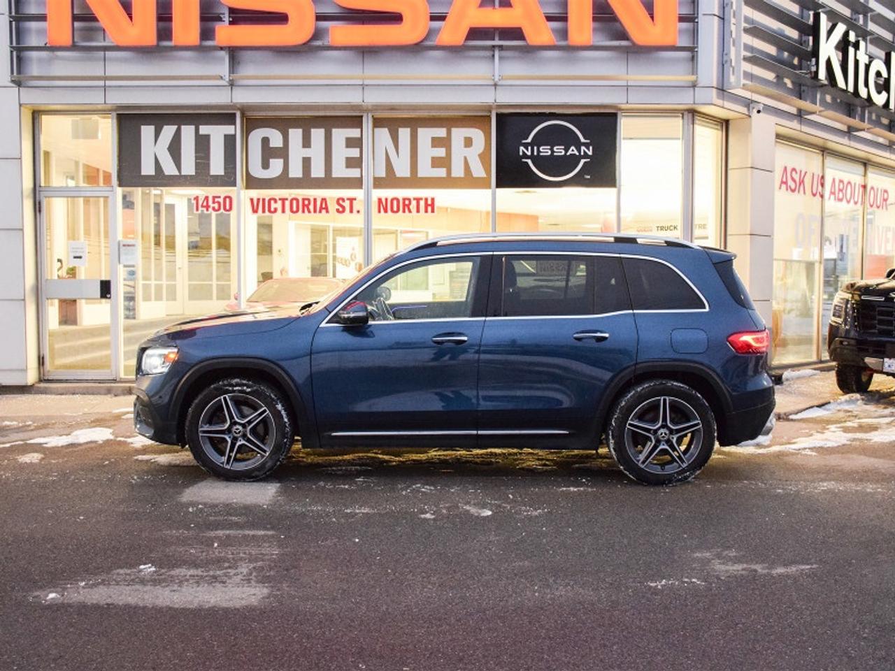 2022 Mercedes-Benz GLB 250 4MATIC SUV   Leather   Sunroof   Nav   Heated Photo