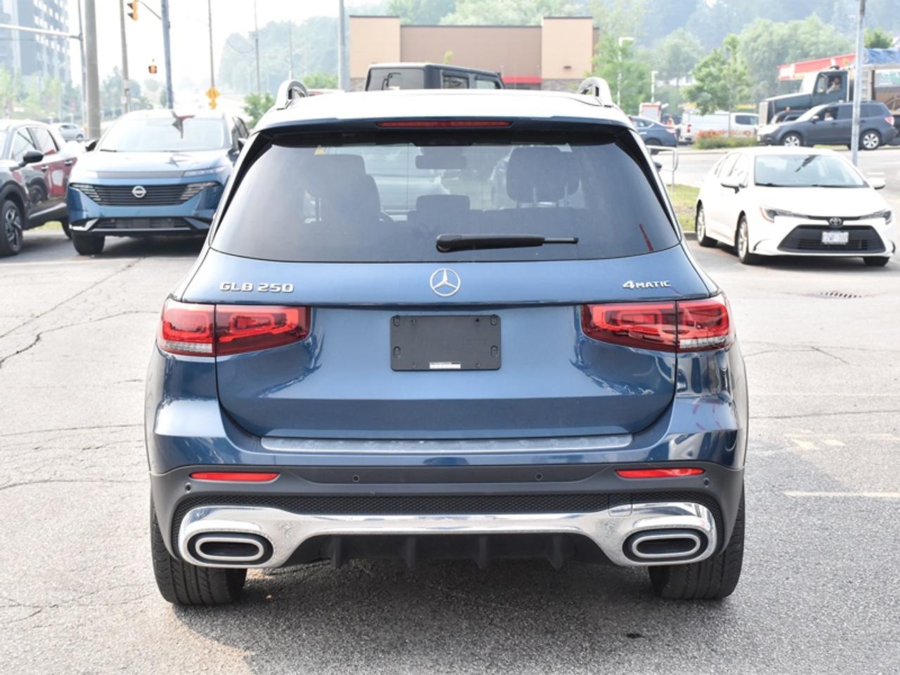 2022 Mercedes-Benz GLB 250 4MATIC SUV   Leather   Sunroof   Nav   Heated Photo