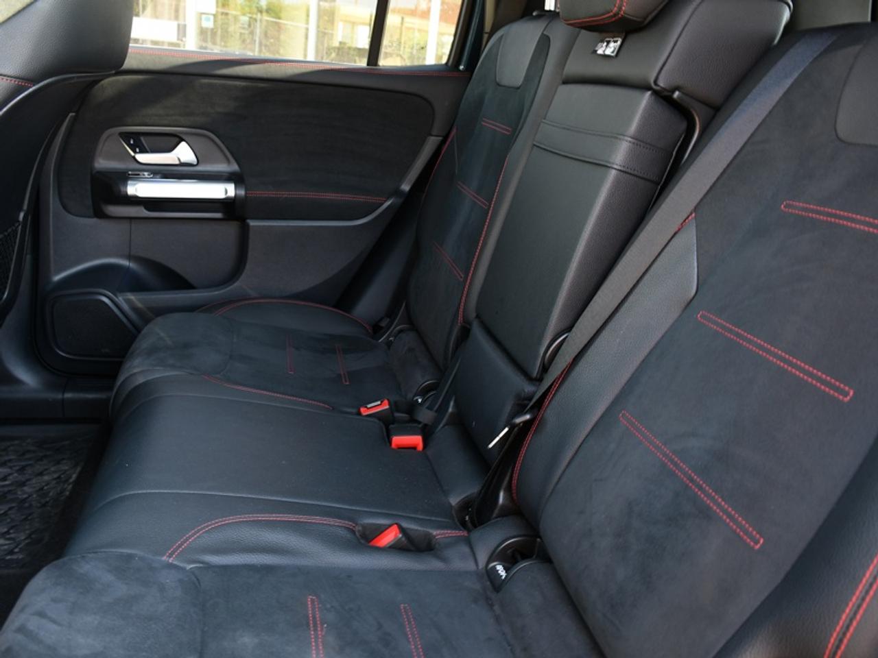2022 Mercedes-Benz GLB 250 4MATIC SUV   Leather   Sunroof   Nav   Heated Seats Photo