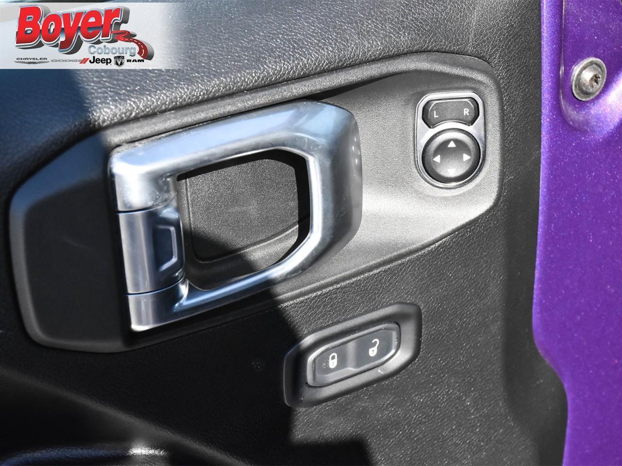 2023 Jeep Wrangler SPORT Photo