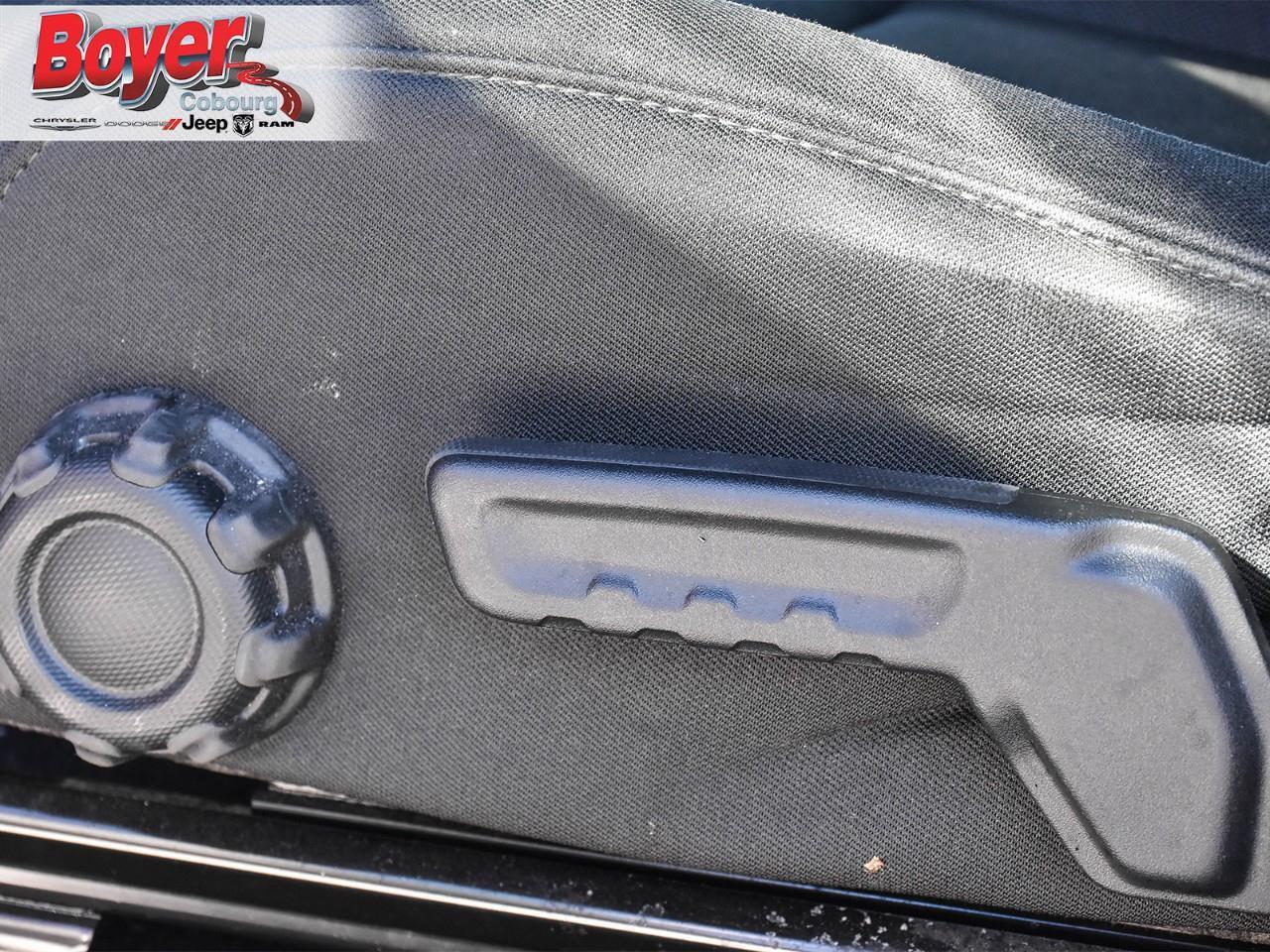 2023 Jeep Wrangler SPORT Photo