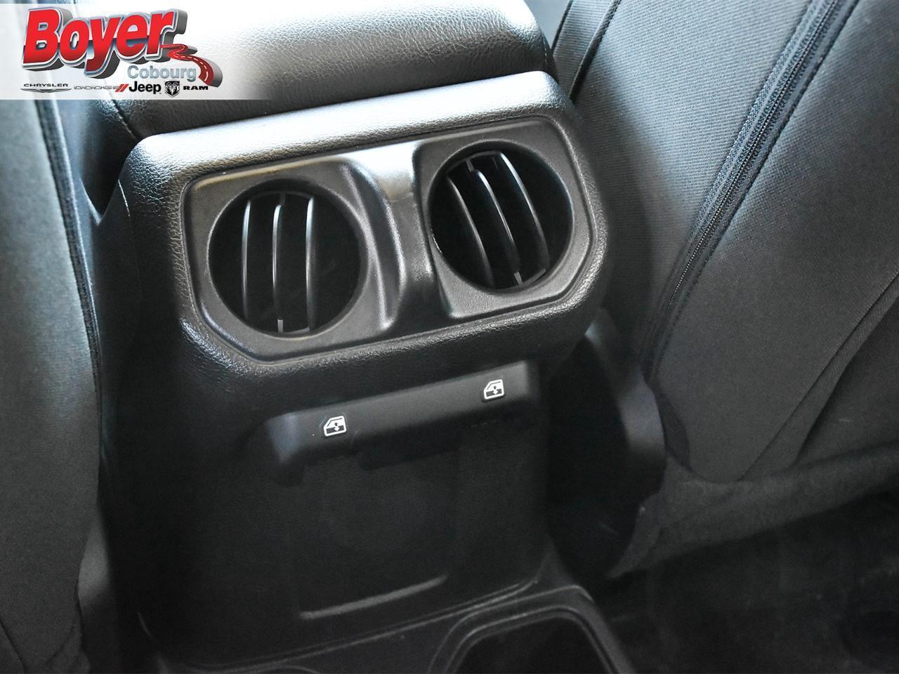 2023 Jeep Wrangler SPORT Photo