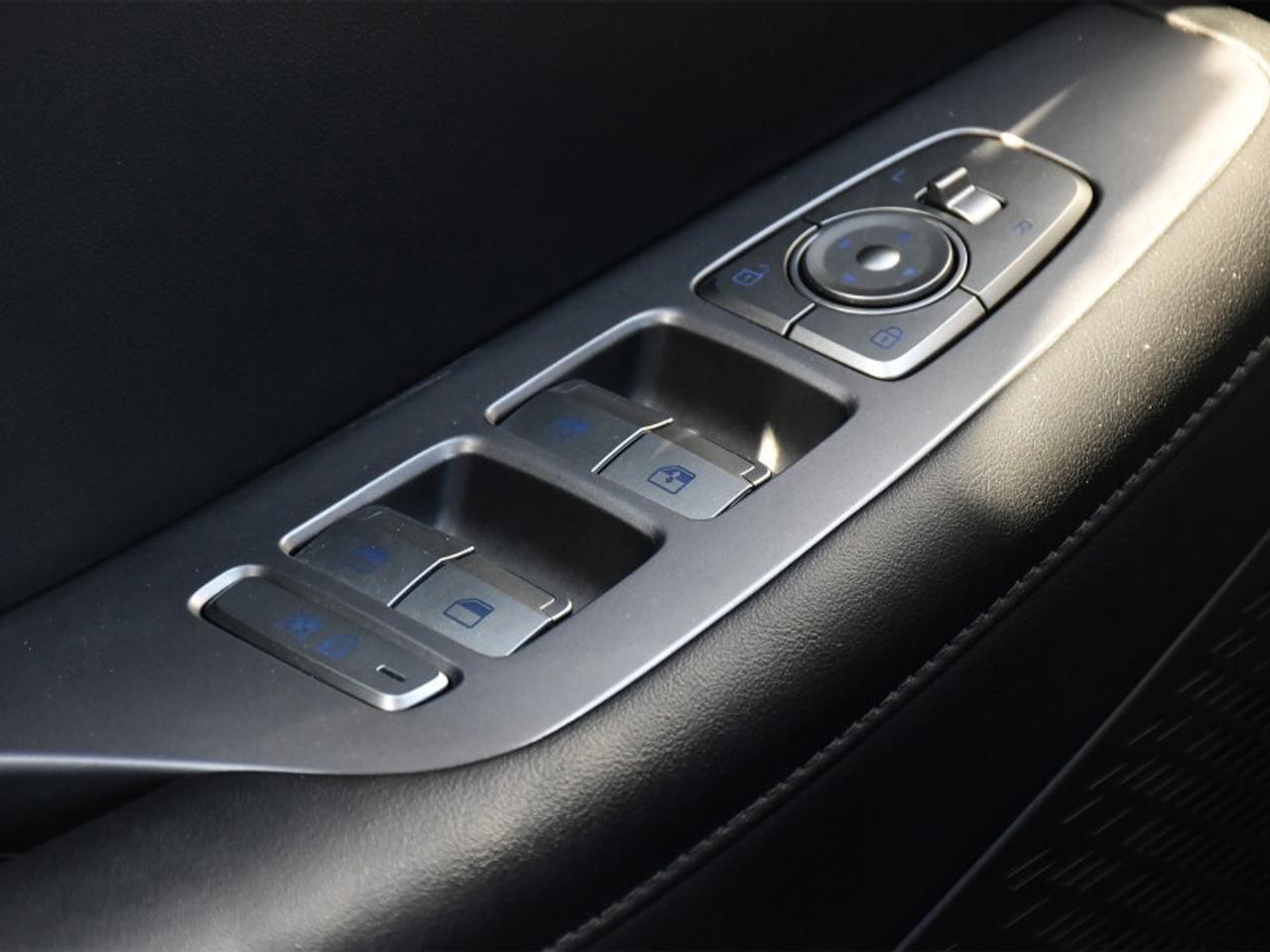 2024 Hyundai PALISADE Urban   Leather   Sunroof   Nav   Adaptive Cruise Photo