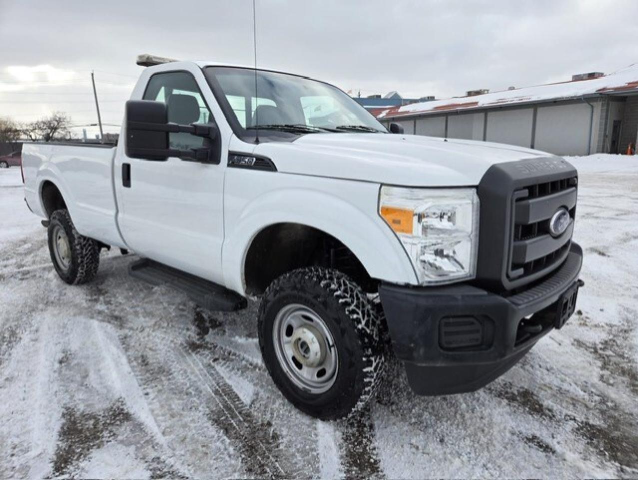 2015 Ford F-350 4X4 **ONLY 68,000KM-1 OWNER-REGULAR CAB-LONG BOX* Photo