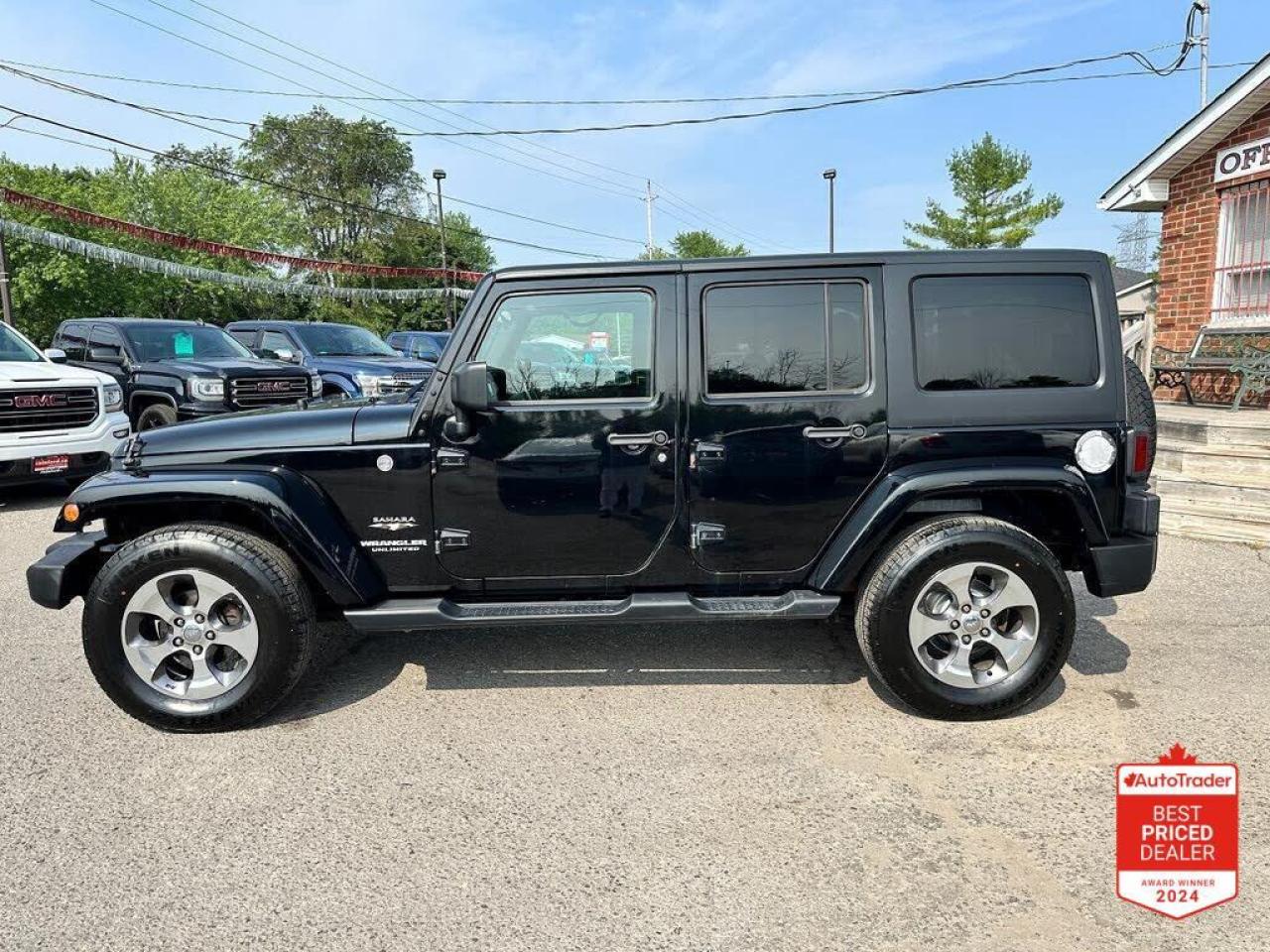 2016 Jeep WRANGLER UNLIMITED SAHARA 4WD AUTOMATIC-2 TOPS-REMOTE START-CERTIFIED Photo0