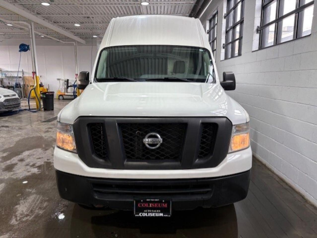 2012 Nissan NV 2500 V6 S HIGH ROOF **ONLY 55,000KM-CERTIFIED** Photo