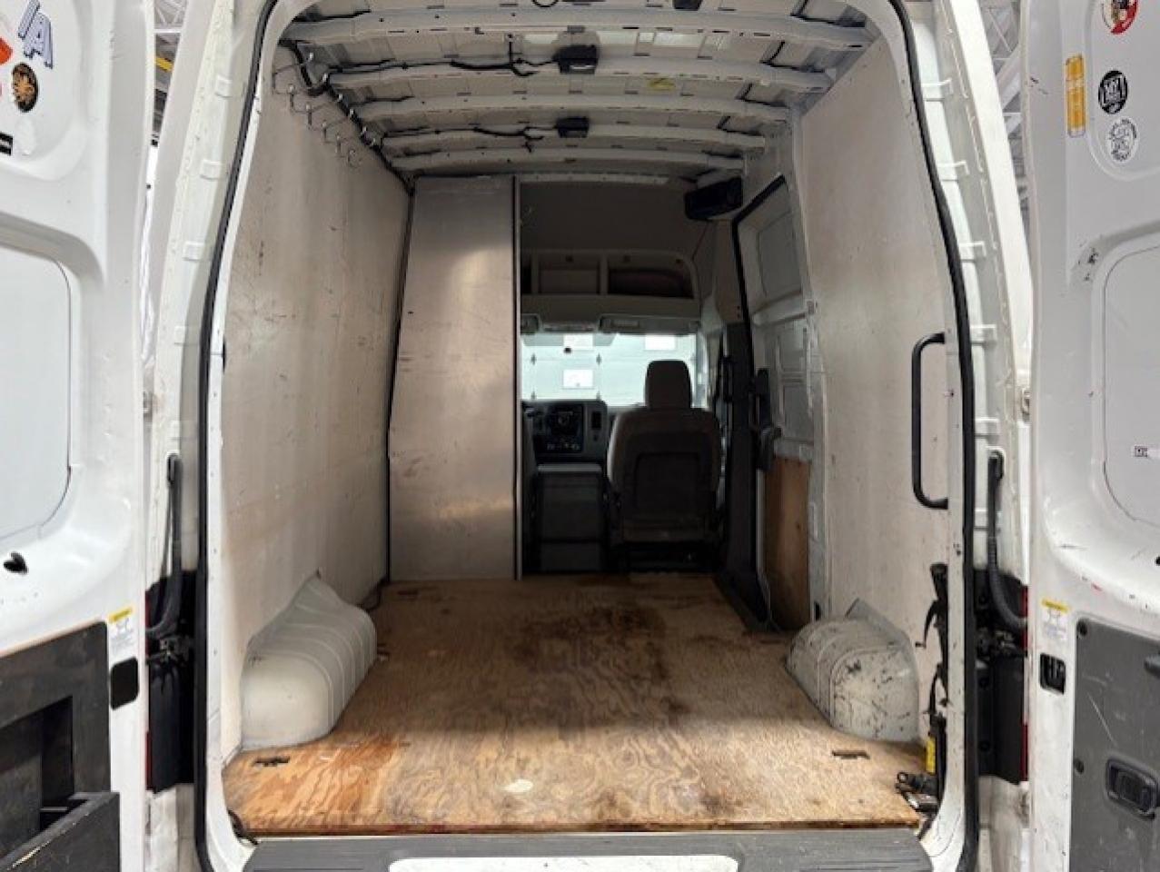 2012 Nissan NV 2500 V6 S HIGH ROOF **ONLY 55,000KM-CERTIFIED** Photo