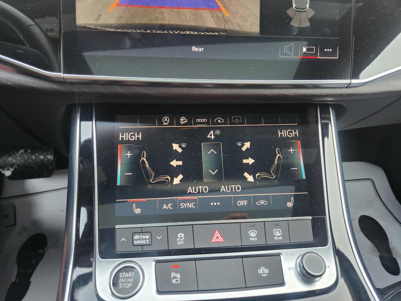 2024 Audi Q7 7 PASS,VIRTUAL COCKPIT,PANO,CARPLAY,AMBIENT LIGHTS Photo