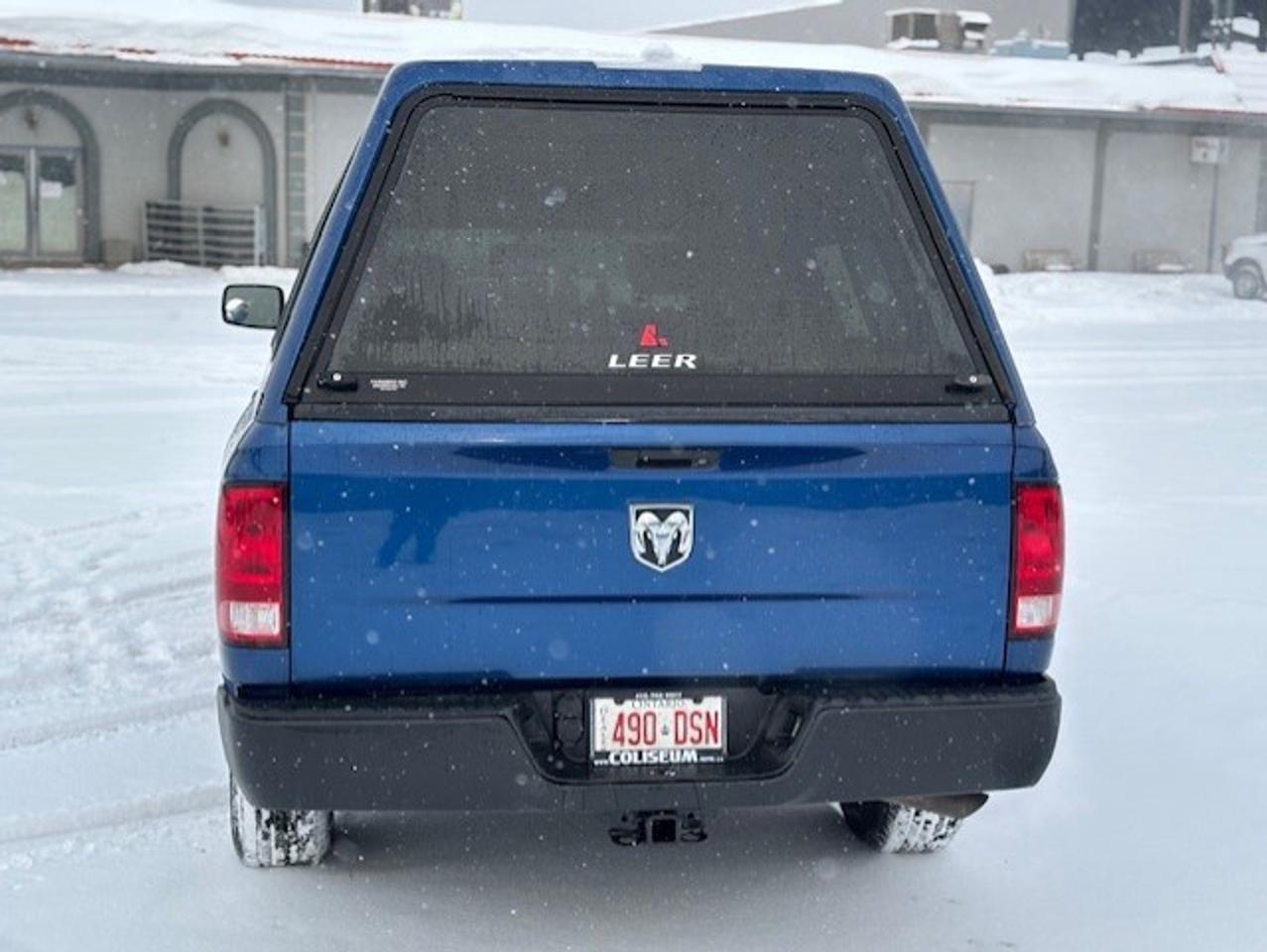 2011 RAM 2500 5.7L V8 HEMI-CREW CAB-SHORT BOX-1 OWNER!! Photo4