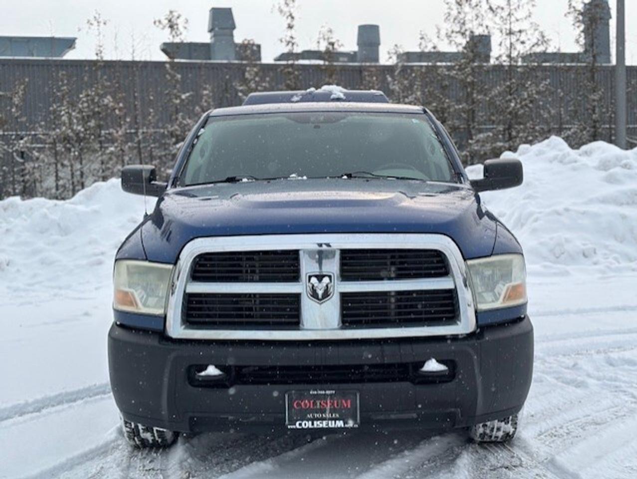2011 RAM 2500 5.7L V8 HEMI-CREW CAB-SHORT BOX-1 OWNER!! Photo