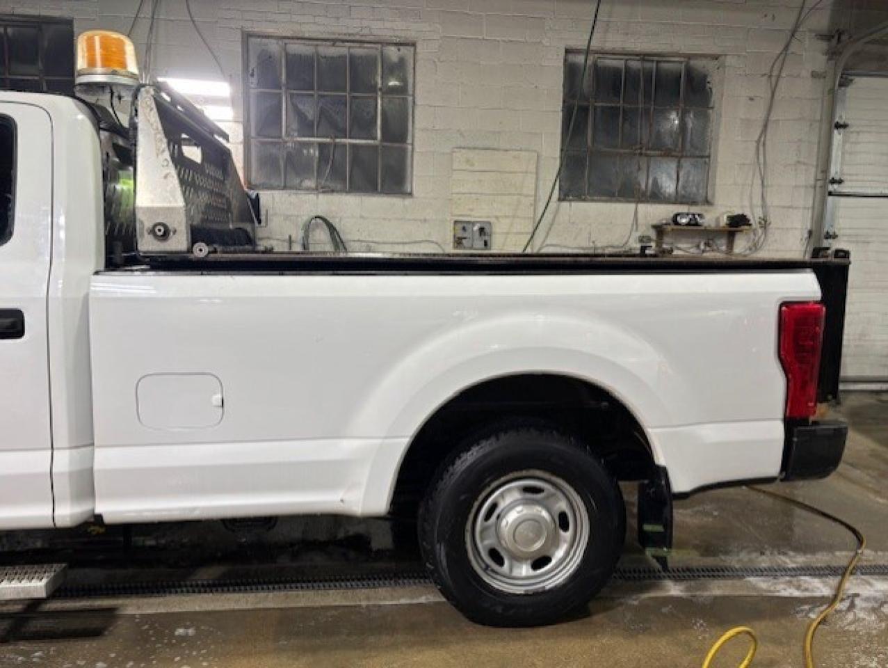 2019 Ford F-250 6.7 POWER STROKE DIESEL-DUMP BOX-CREW CAB-LONG BOX Photo2