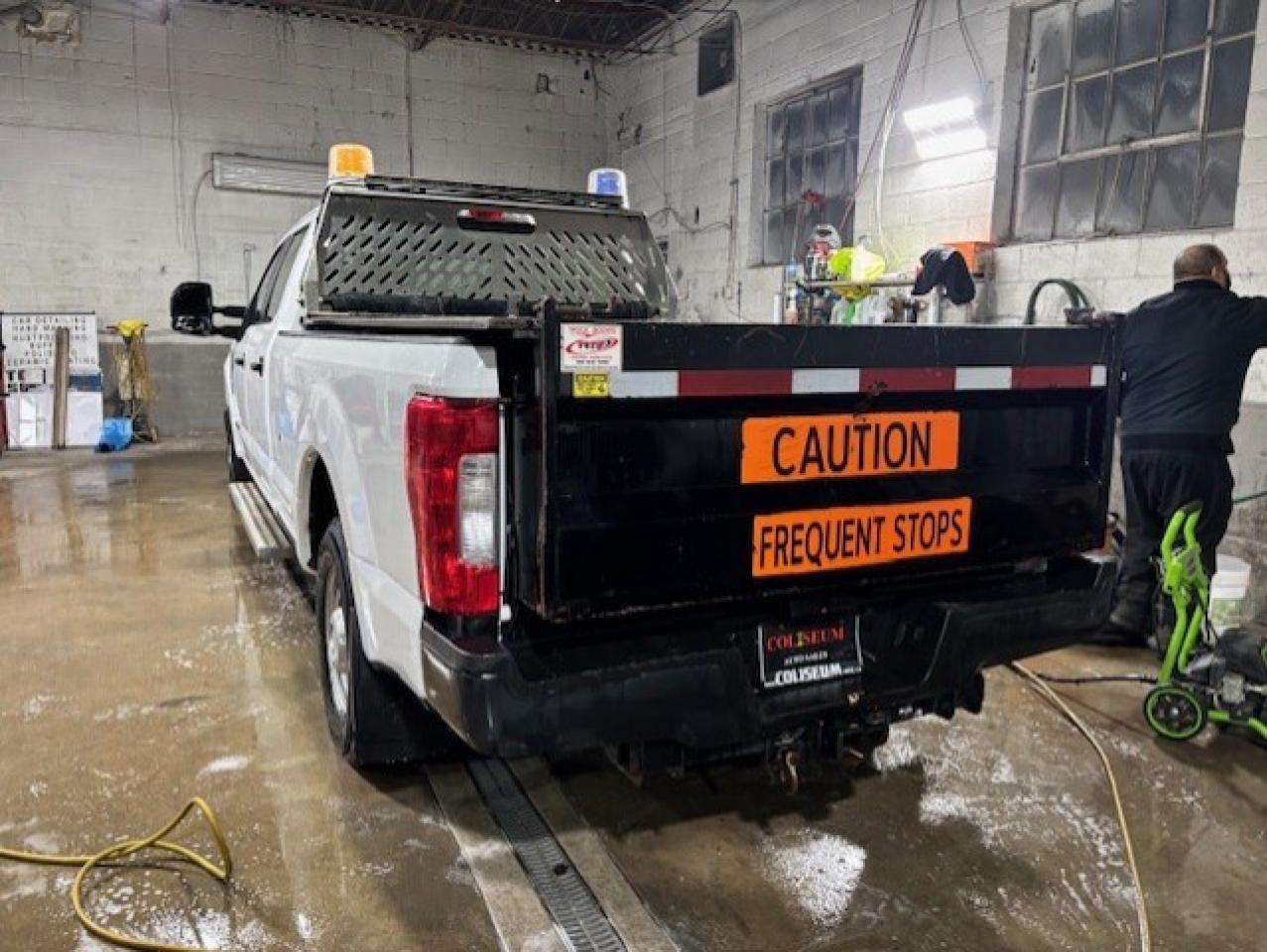 2019 Ford F-250 6.7 POWER STROKE DIESEL-DUMP BOX-CREW CAB-LONG BOX Photo3