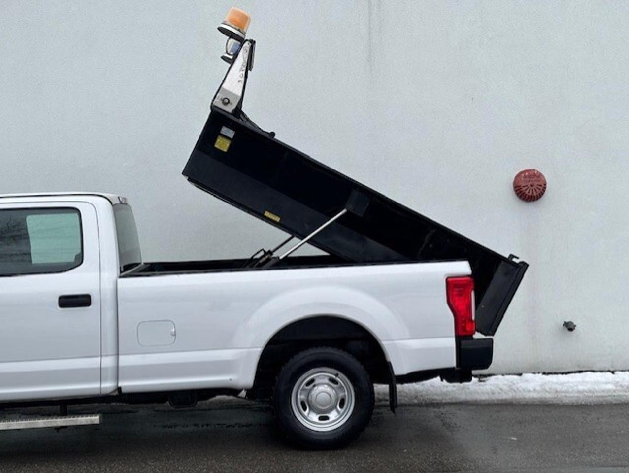 2019 Ford F-250 6.7 POWER STROKE DIESEL-DUMP BOX-CREW CAB-LONG BOX Photo