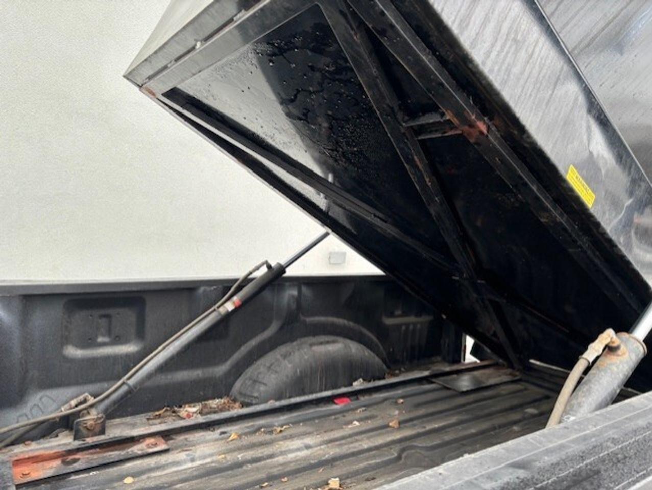 2019 Ford F-250 6.7 POWER STROKE DIESEL-DUMP BOX-CREW CAB-LONG BOX Photo