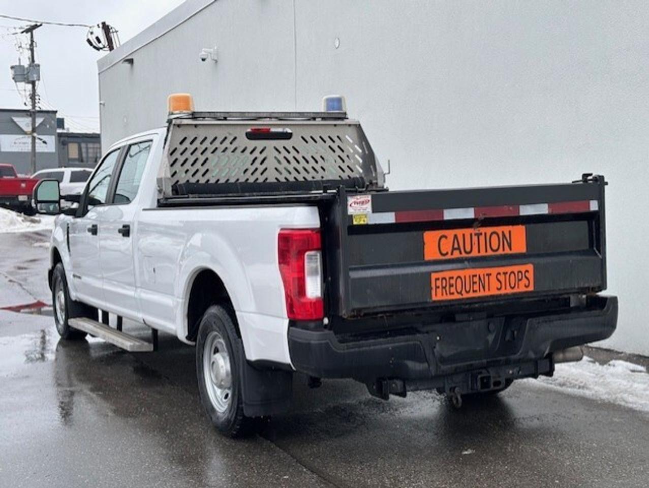 2019 Ford F-250 6.7 POWER STROKE DIESEL-DUMP BOX-CREW CAB-LONG BOX Photo