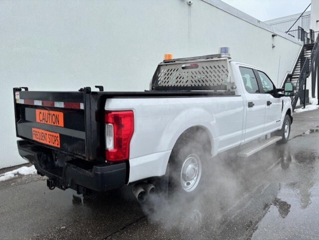 2019 Ford F-250 6.7 POWER STROKE DIESEL-DUMP BOX-CREW CAB-LONG BOX Photo