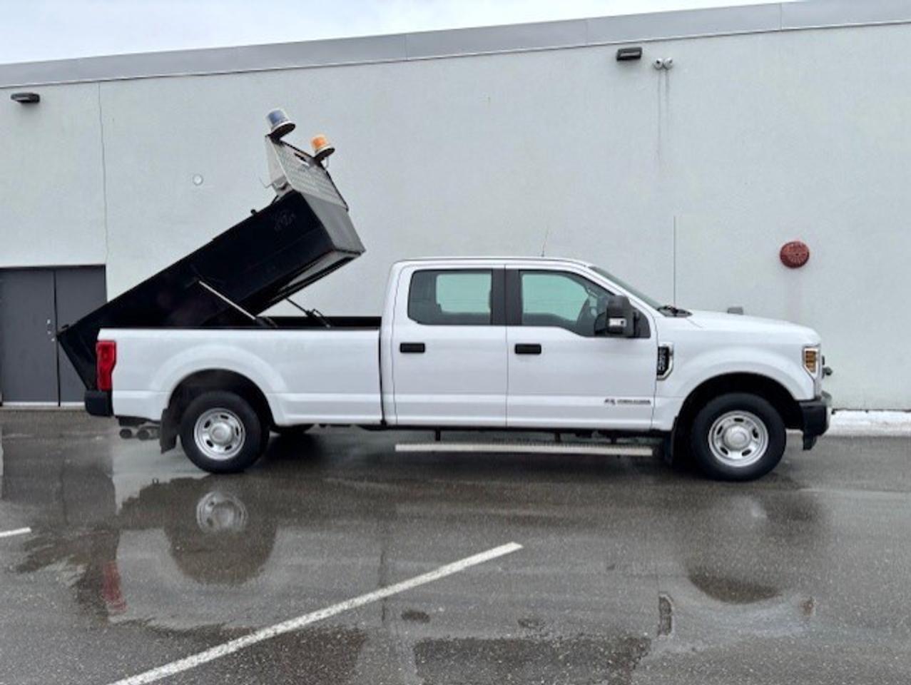 2019 Ford F-250 6.7 POWER STROKE DIESEL-DUMP BOX-CREW CAB-LONG BOX Photo