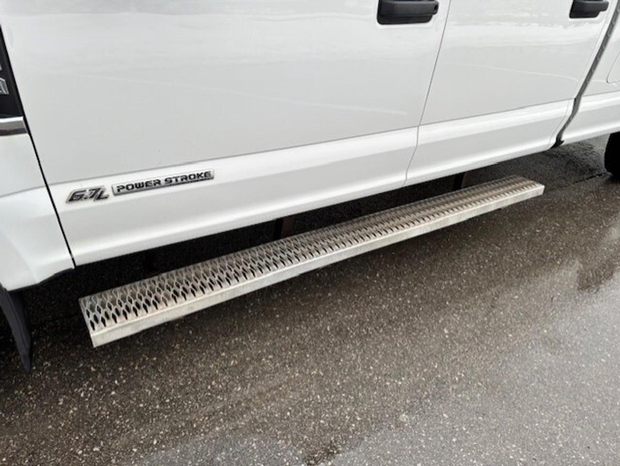 2019 Ford F-250 6.7 POWER STROKE DIESEL-DUMP BOX-CREW CAB-LONG BOX Photo