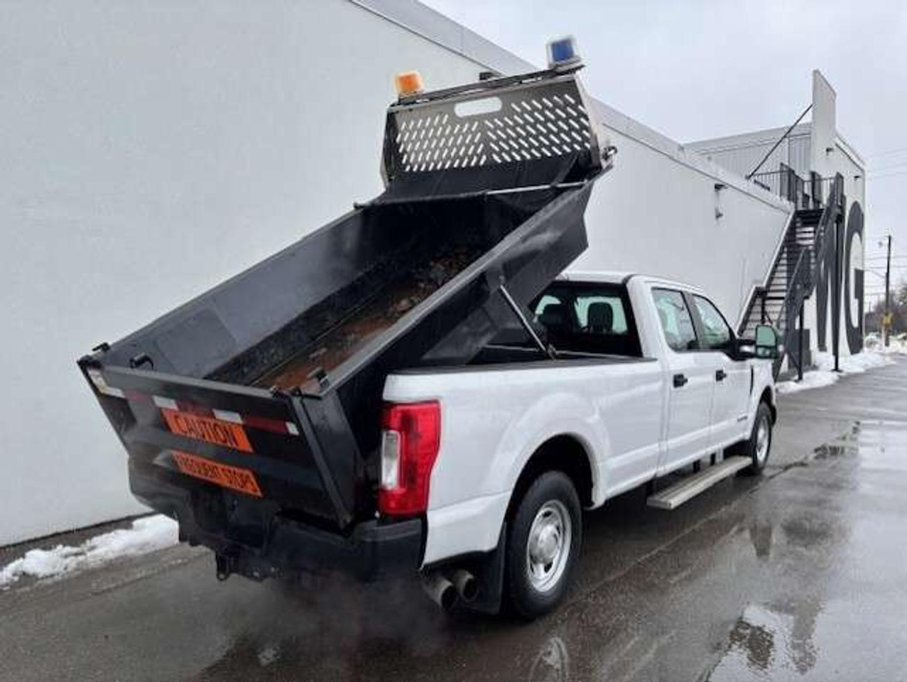 2019 Ford F-250 6.7 POWER STROKE DIESEL-DUMP BOX-CREW CAB-LONG BOX Photo