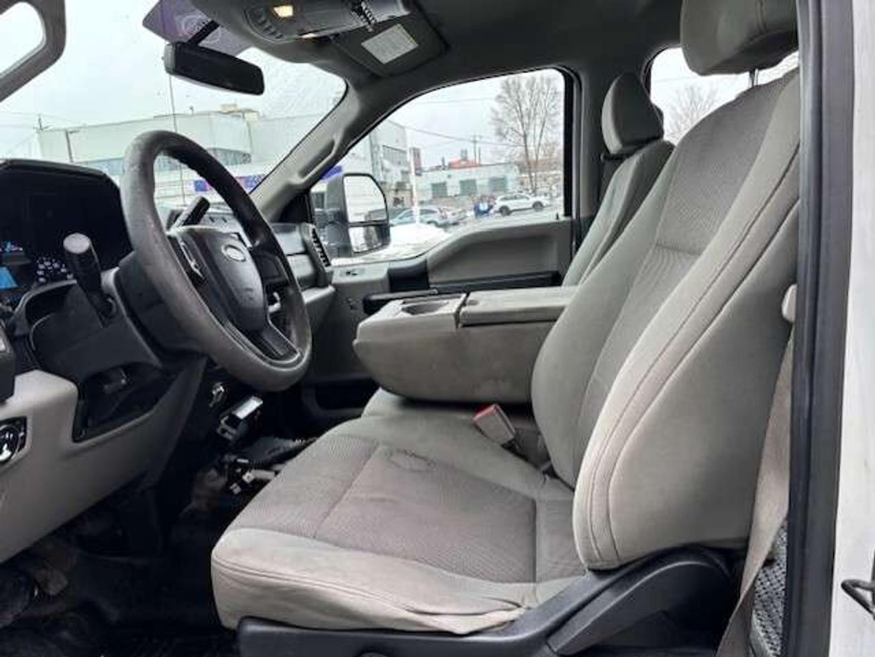 2019 Ford F-250 6.7 POWER STROKE DIESEL-DUMP BOX-CREW CAB-LONG BOX Photo