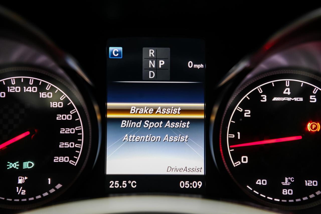 2018 Mercedes-Benz C-Class AMG C 43 SEDAN 4MATIC 362HP  AMGEXHAUST DESIGNO Photo