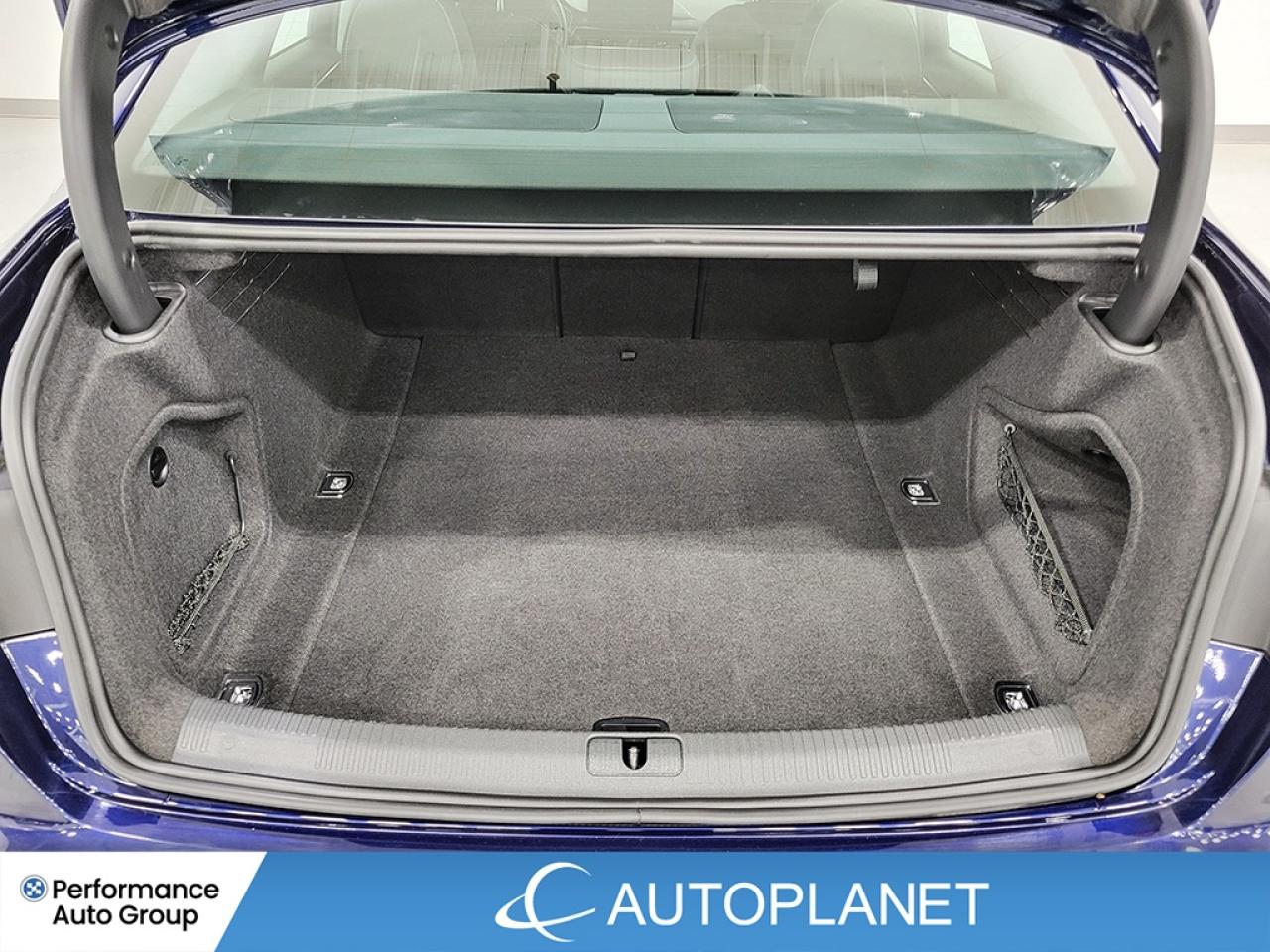 2023 Audi A4 Komfort 45 Quattro, Navi, 360° Cam, Heated Seats! Photo