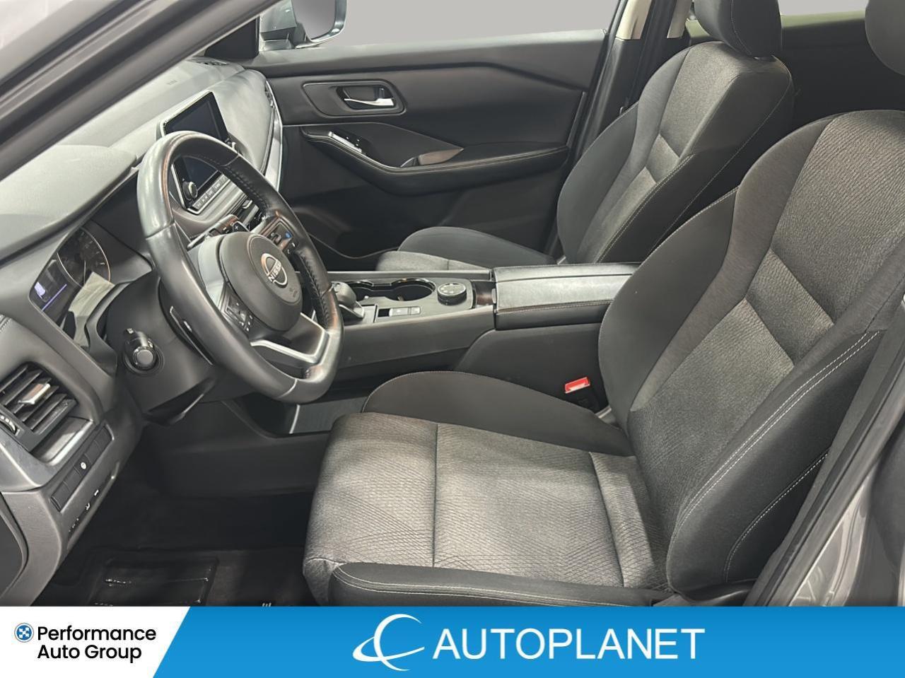 2024 Nissan Rogue SV Moonroof AWD, Heated Seats, Remote Start! Photo