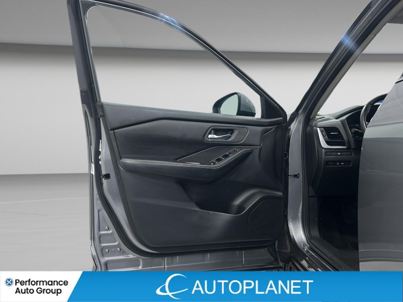 2024 Nissan Rogue SV Moonroof AWD, Heated Seats, Remote Start! Photo