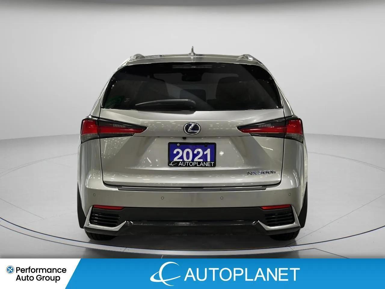 2021 Lexus NX 300h Executive AWD, Navi, Sunroof, Heads Up Display! Photo