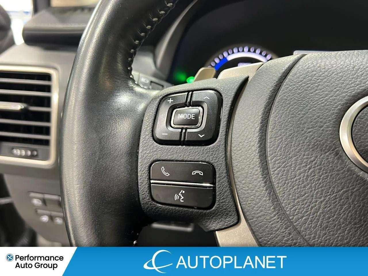 2021 Lexus NX 300h Executive AWD, Navi, Sunroof, Heads Up Display! Photo