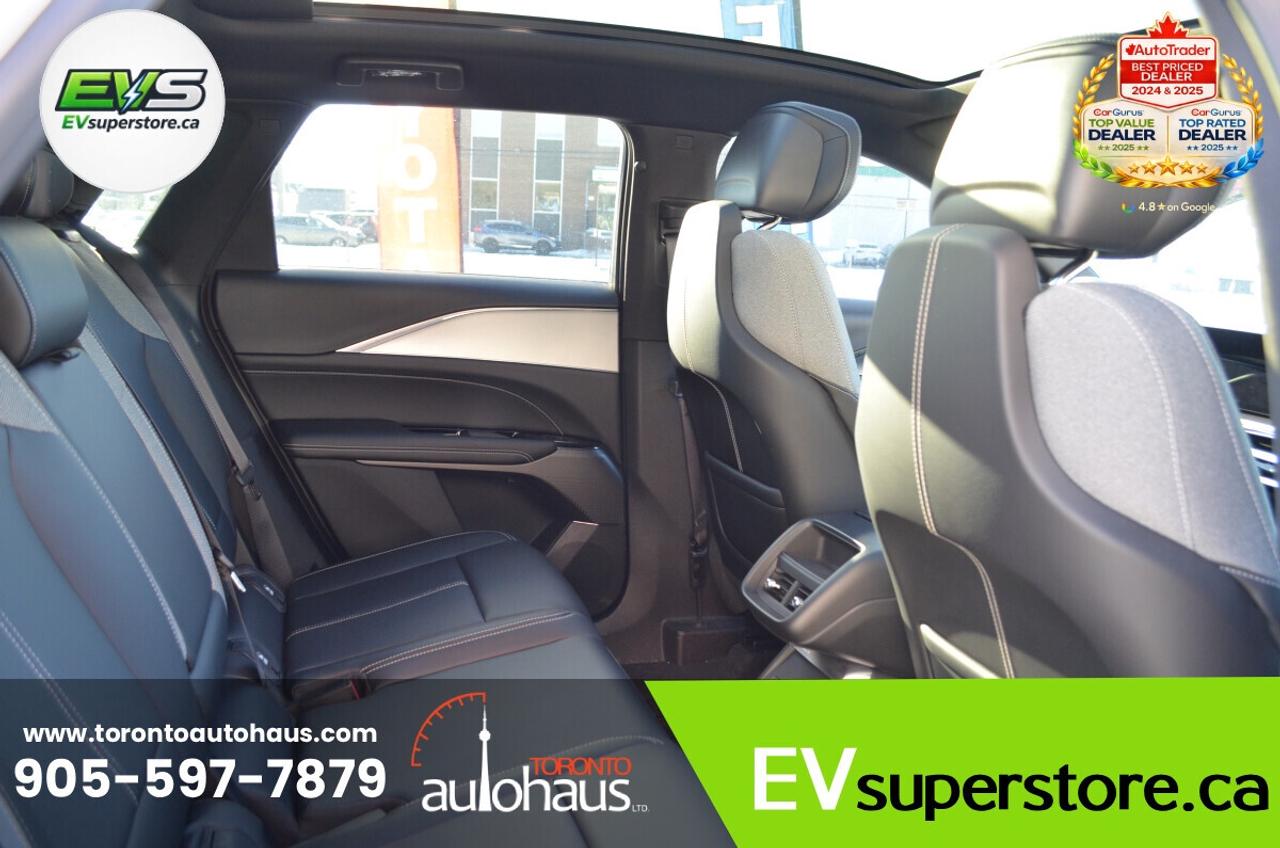 2024 Cadillac LYRIQ 600 E4 AWD I TECH PACKAGE Photo