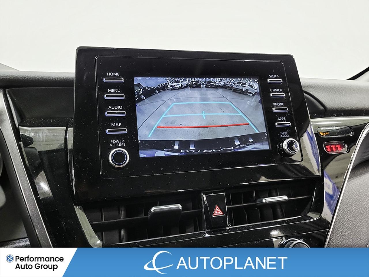 2024 Toyota Camry SE, Android Auto, Toyota Safety Sense,Heated Seats Photo