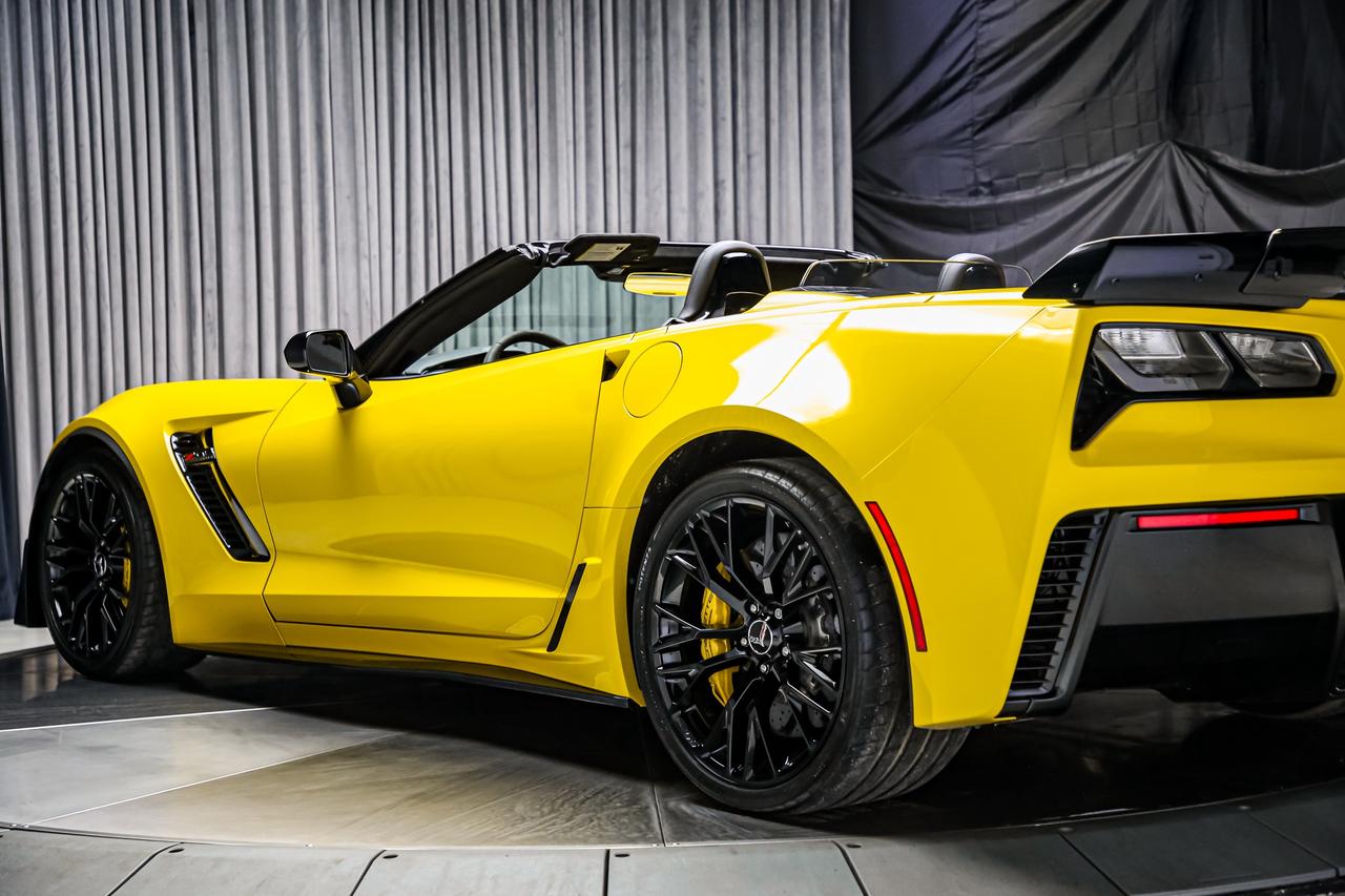 2015 Chevrolet Corvette Z06 3LZ Z07 PKG CONVERTIBLE 650HP HIGHLYOPTIONED Photo