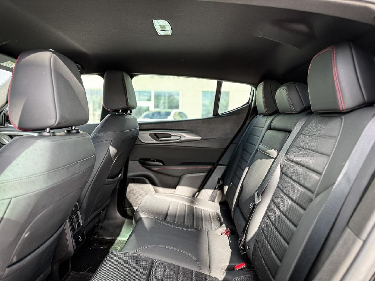 2023 Dodge Hornet GT   AWD   GT BLACKTOP PKG   HEATED SEATS   REMOTE Photo