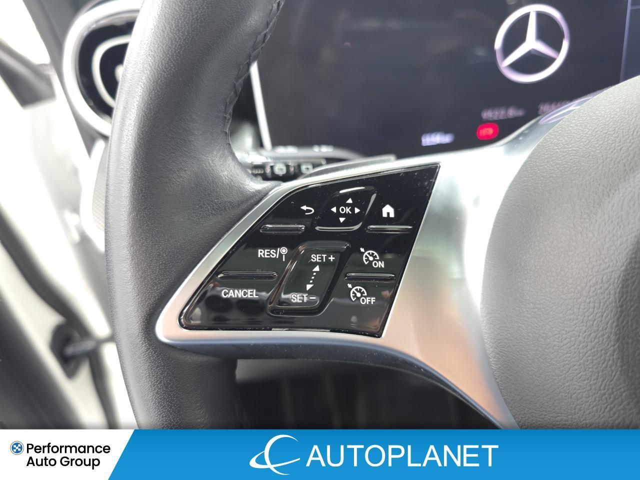 2024 Mercedes-Benz GLC300 4MATIC, Turbo, Navi, Pano Roof, Heated Seats! Photo