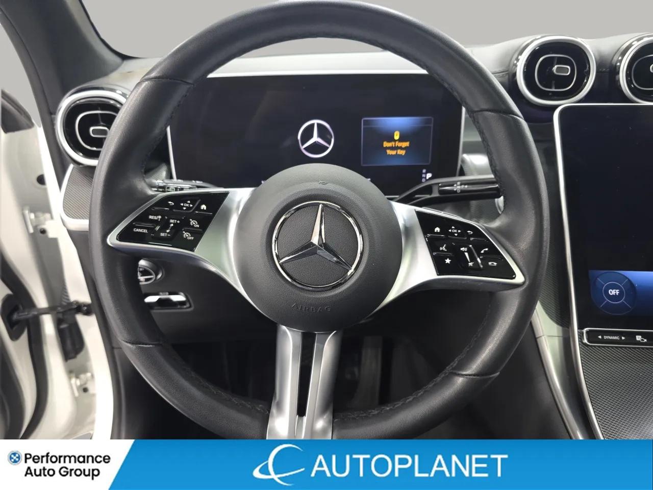 2024 Mercedes-Benz GLC300 4MATIC, Turbo, Navi, Pano Roof, Heated Seats! Photo