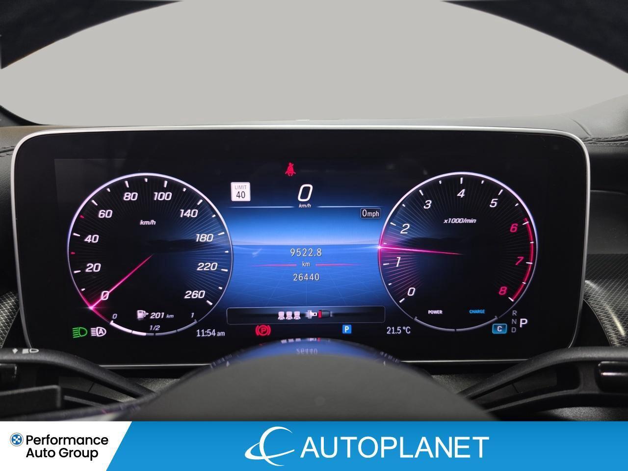 2024 Mercedes-Benz GLC300 4MATIC, Turbo, Navi, Pano Roof, Heated Seats! Photo