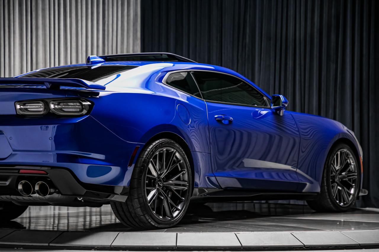 2023 Chevrolet Camaro ZL1 COUPE MANUAL 650HP NOACCDNT MAGNETICRIDE LSD Photo