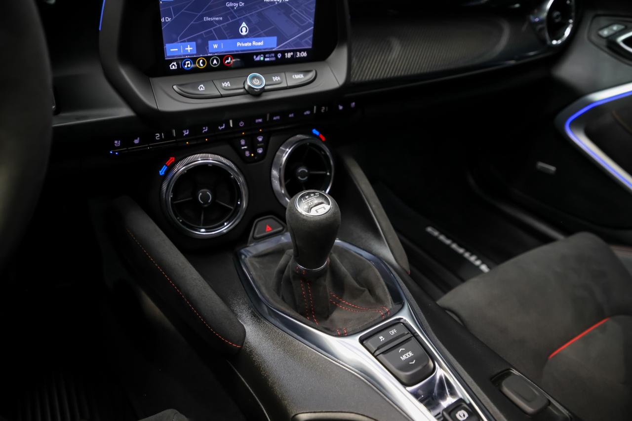 2023 Chevrolet Camaro ZL1 COUPE MANUAL 650HP NOACCDNT MAGNETICRIDE LSD Photo