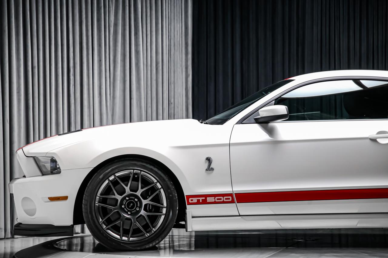 2012 Ford Mustang SHELBY GT 500 5.4L 550HP  SVTPERFORMANCEPKG NAV Photo