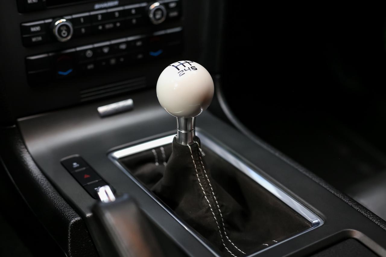 2012 Ford Mustang SHELBY GT 500 5.4L 550HP  SVTPERFORMANCEPKG NAV Photo