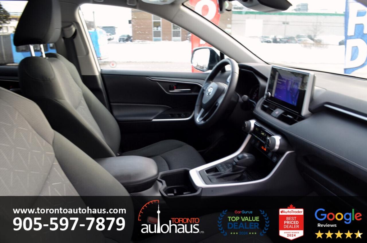 2023 Toyota RAV4 XLE I AWD I NO ACCIDENTS Photo