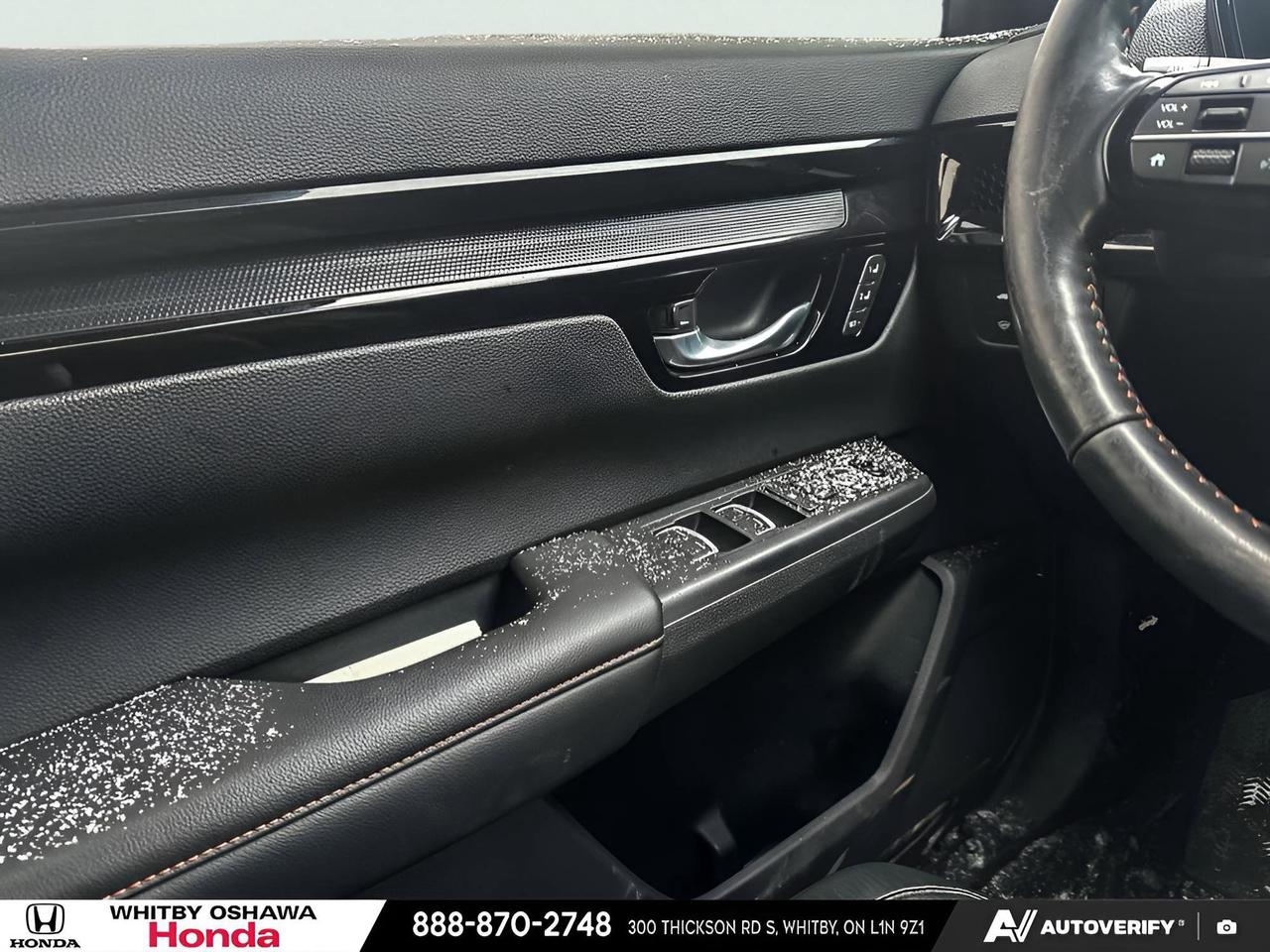 2023 Honda CR-V Hybrid Touring Photo