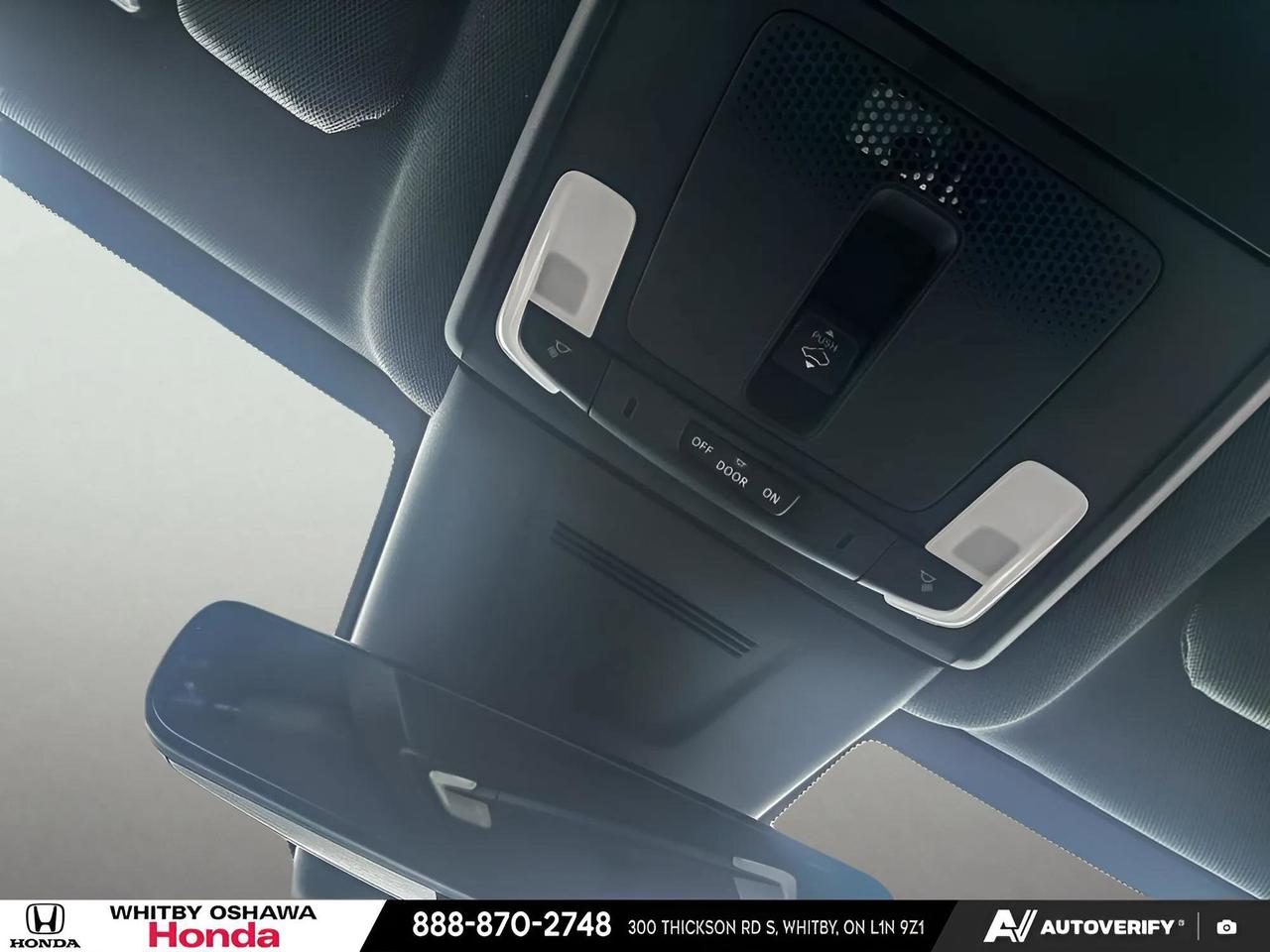 2023 Honda CR-V Hybrid Touring Photo